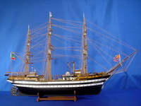 Nave scuola Amerigo Vespucci