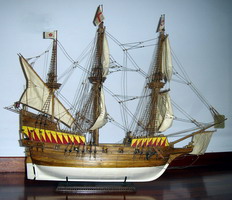 Il Golden Hind visto dal fianco di
                  Dritta